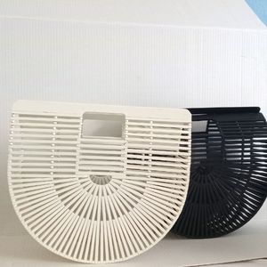 Bamboo Vacation Off White/Black Handbags